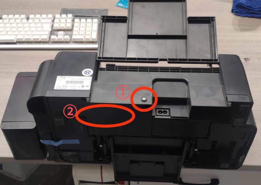 爱普生L1300打印机废墨清零软件使用方法教程。